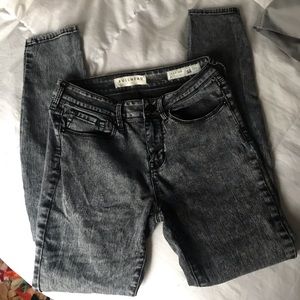 Bullhead Denim Co High-waisted Distressed Jeggings